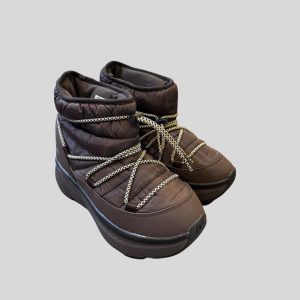 AKII Classic burgundy waterproof insulated winter boots suitable for city walk in Japan, Korea, China, Europe