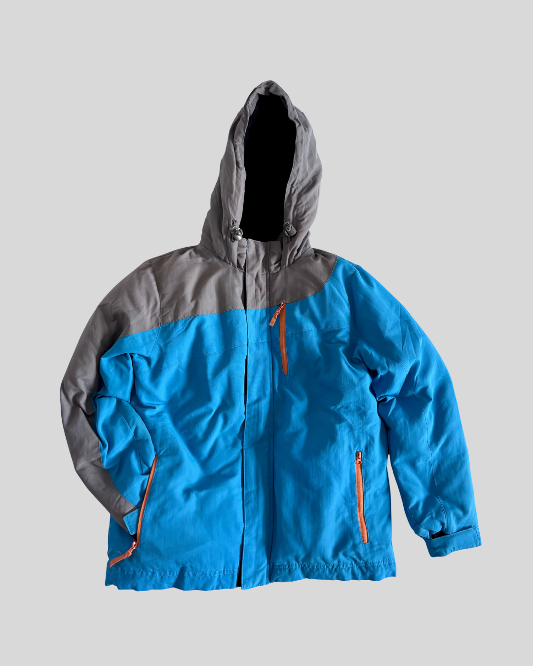 Beno – Universal Traveller Winter Down Jacket ( 11-12Y ) 3 Universal Traveller kids jacket for rent