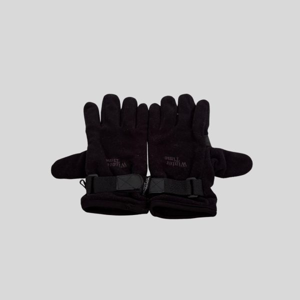 black autumn gloves for autumn/winter trip