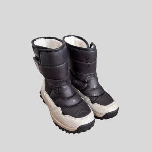 Coga black waterproof fleece insulated snow boots suitable for Japan, Korea, China winter trip