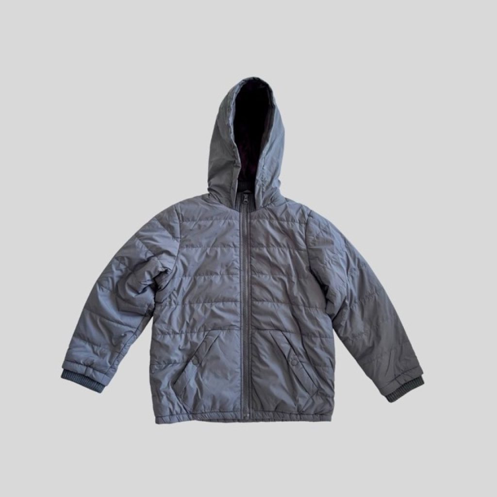 Coldwear grey waterproof down jacket suitable for Japan, Korea, New Zealand, Australia winter/autumn trip