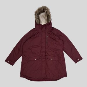 Columbia omni heat burgundy parka with fur hood for Harbin, Lapland and Scandinavia winter travel