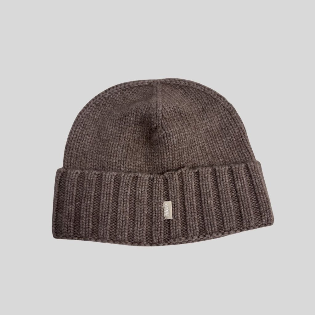 Gobi brown beanie suitable Japan, korea, china, winter trip/ski travel