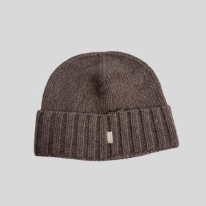 Gobi brown beanie suitable Japan, korea, china, winter trip/ski travel