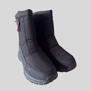 High black zipped waterproof and fleece insulated snow boots suitable for Japan, Korea, China, Europe snow trip