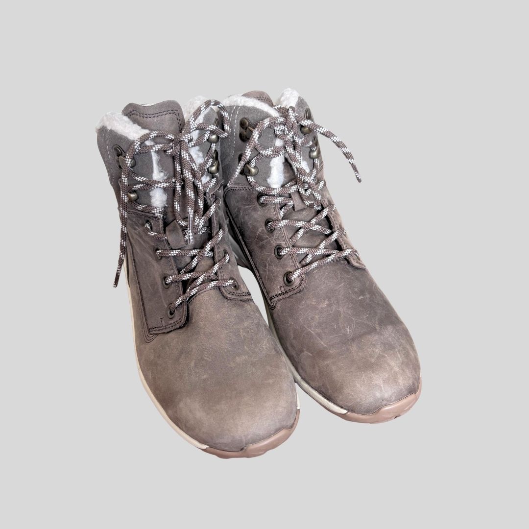 Jack Wolfskin Waterproof Insulated Classic Winter Boots 3 Jack Wolfskin coffee waterproof insulated winter boots suitable for Japan, China, Korea, Europe, Harbin, Scandinavia winter trip