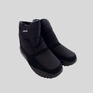 Black ankle velcro waterproof insulated winter boots suitable for Japan, Korea, China, Europe winter trip