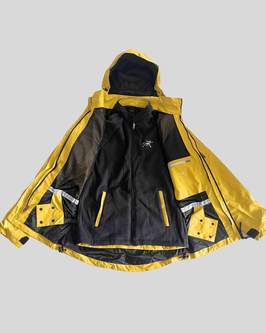 Arc'teryx 3- in-1 ski jacket for rent Singapore - Winter Buddy