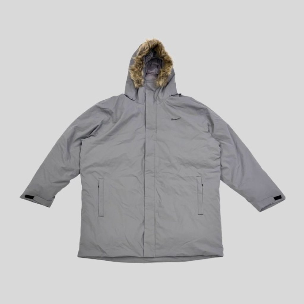 Moosejaw grey waterproof down jacket plus size suitable for Japan, Korea, China, Harbin, Scandinavia winter trip