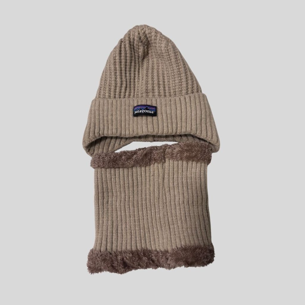 Patagonia brown ear covered beanie and neck gaiter suitable Japan, korea, china, winter trip/ski travel