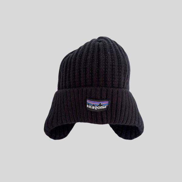 Patagonia black ear covered beanie suitable for Japan, Korea, China, Europe winter trip