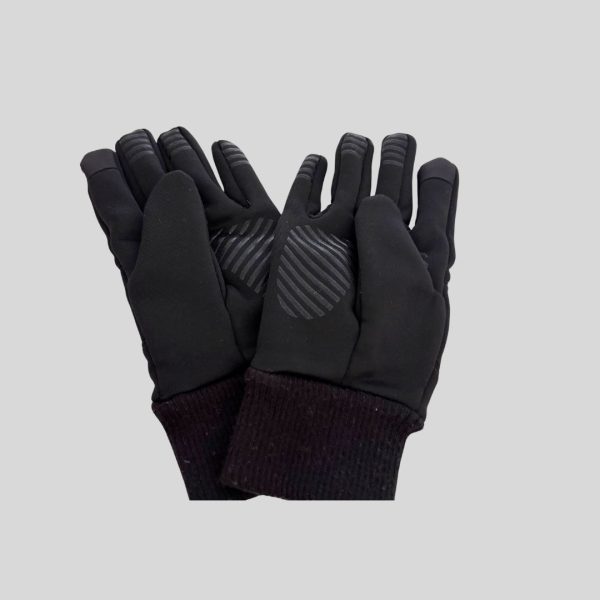 Winter Time black autumn gloves for autumn/winter trip