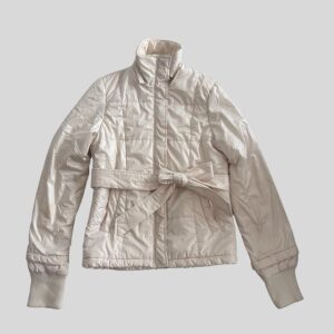 Waterproof creme light padded winter jacket suitable for Japan, Korea, China, New Zealand, Australia autumn/spring/winter trip