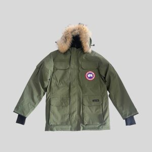 Canada Goose Green Hooded Expedition Parka suitable for Harbin, Scandinavia winter trip