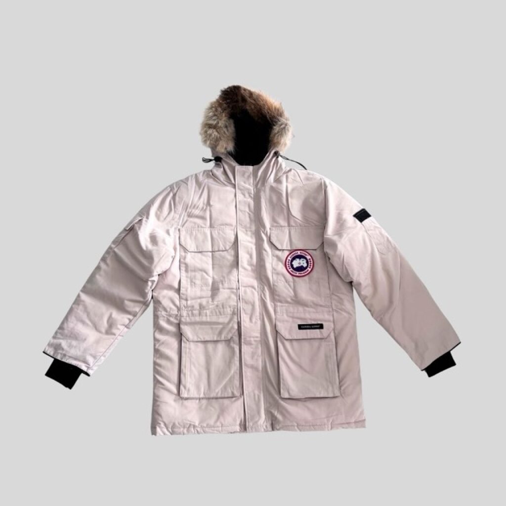 Canada Goose white Expedition parka with fur hood for Harbin, Lapland and Scandinavia winter travel