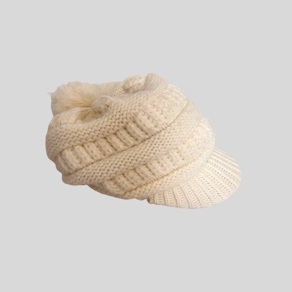 white fashion winter hat suitable Japan, korea, china, winter trip/ski travel