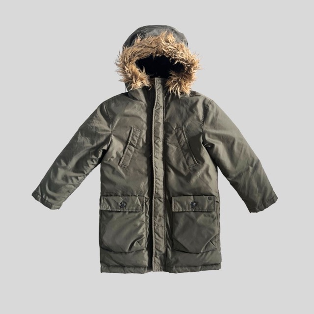 Zara Green Winter Down Jacket (11 – 12Y) 3 Zara green waterproof down jacket suitable for Japan, Korea, China, Europe winter trip